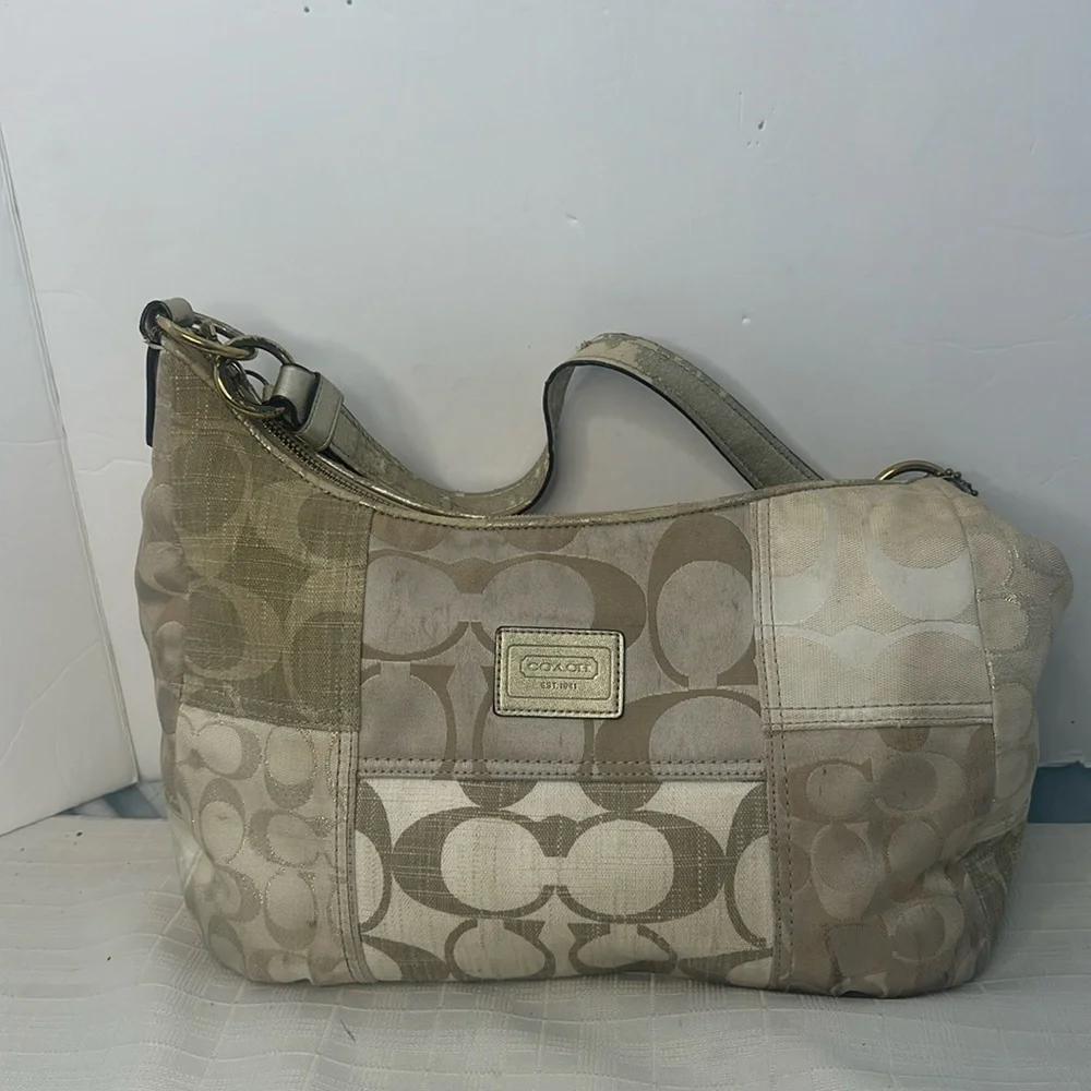 Coach Signature Hobo Bag Canvas Leather Metalic Gold Beige No.C1293-F19195